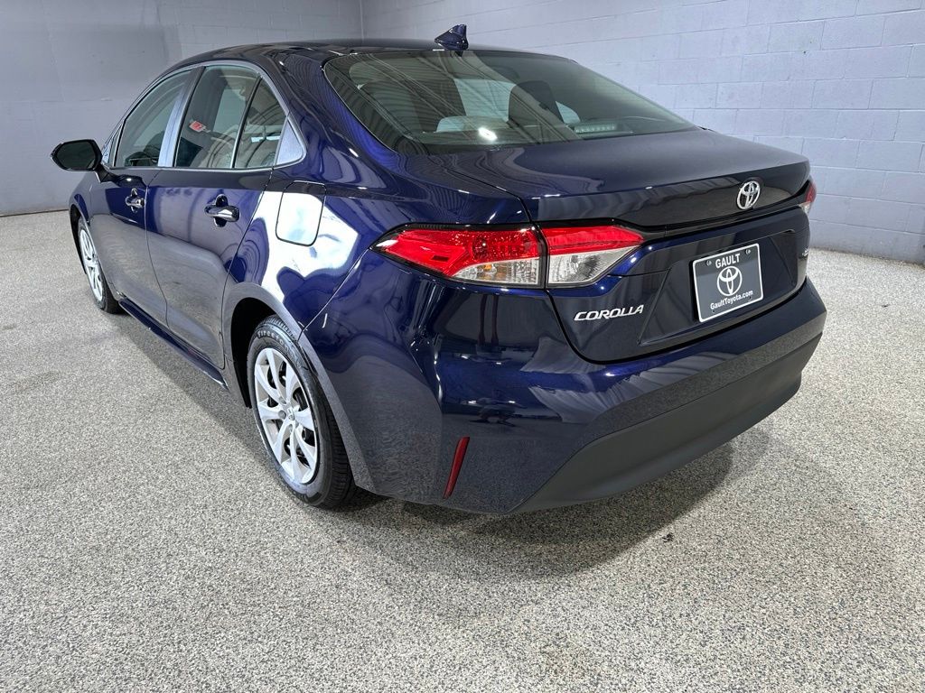 2026 Toyota Corolla LE - Photo 6