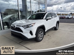 2025 Toyota RAV4 XLE SUV
