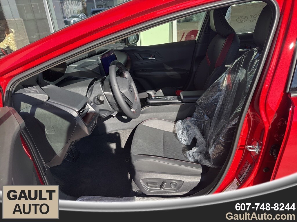 New 2026 Toyota Prius Plug-In Hybrid XSE Hatchback