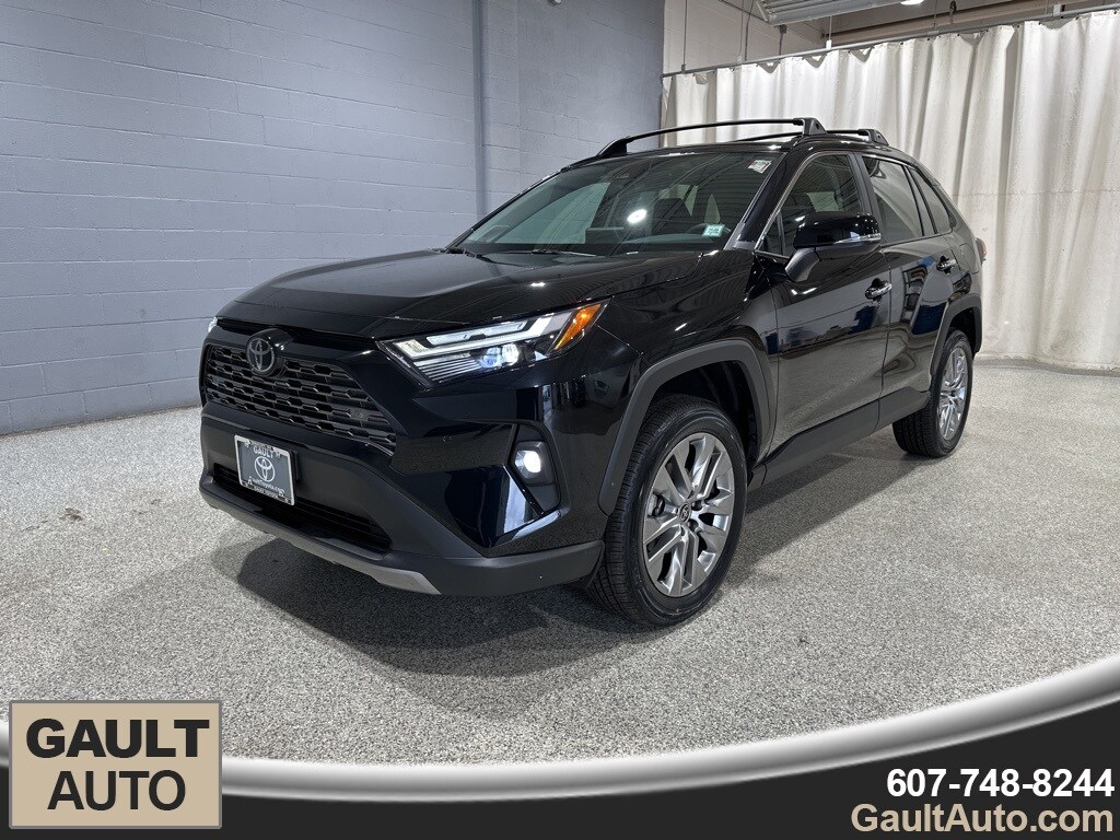2023 Toyota RAV4 Limited photo 4