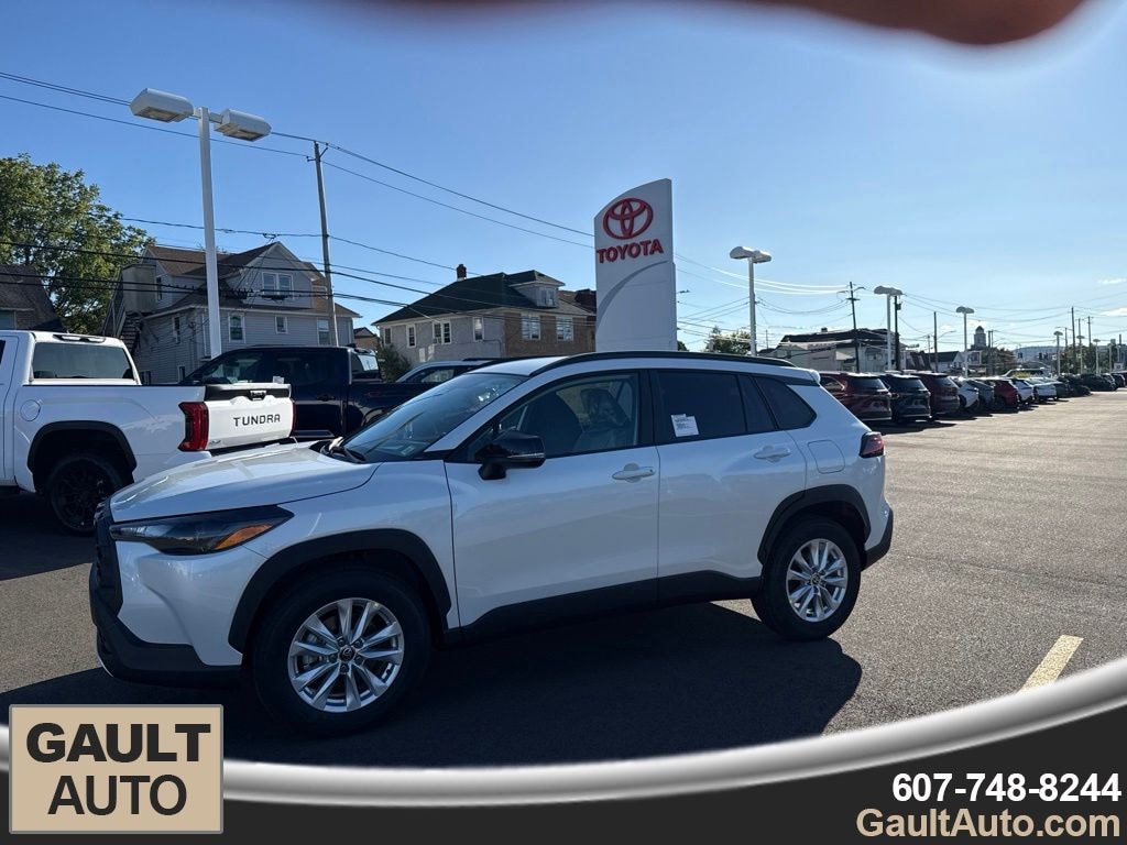 New 2026 Toyota Corolla Cross LE SUV