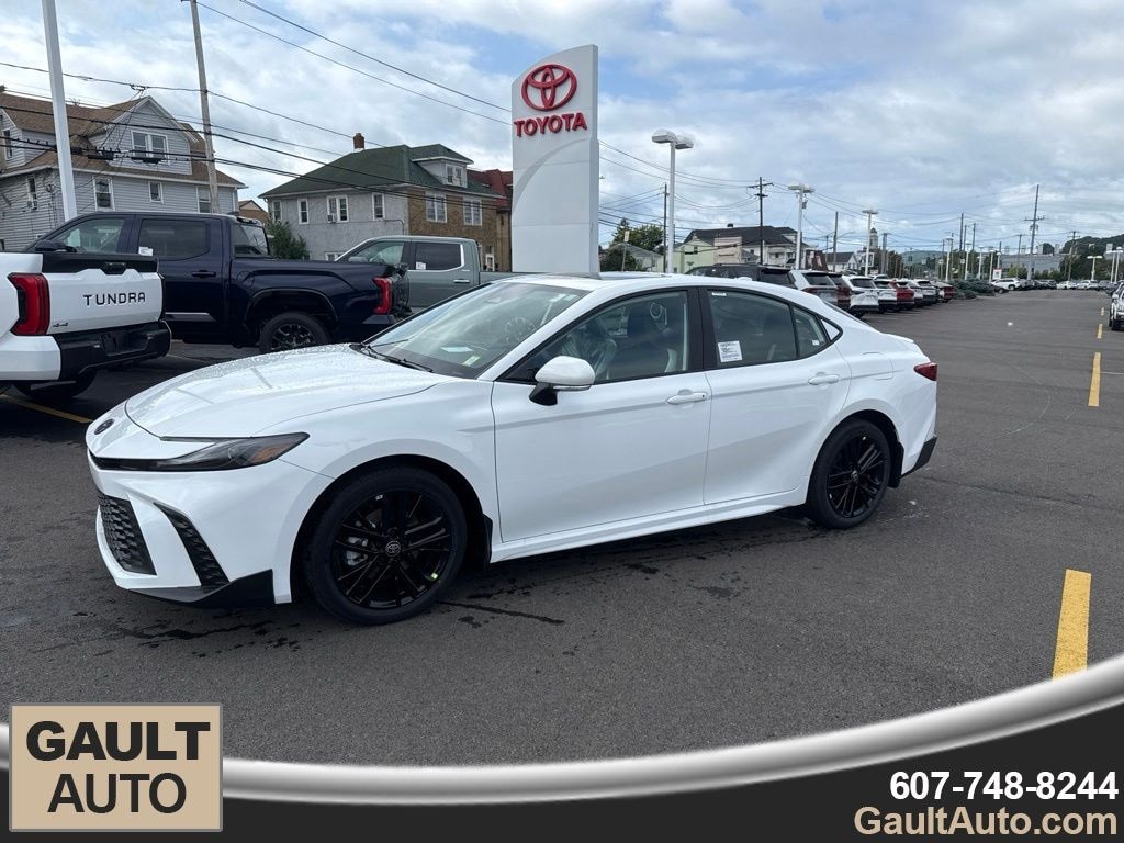New 2026 Toyota Camry SE Sedan