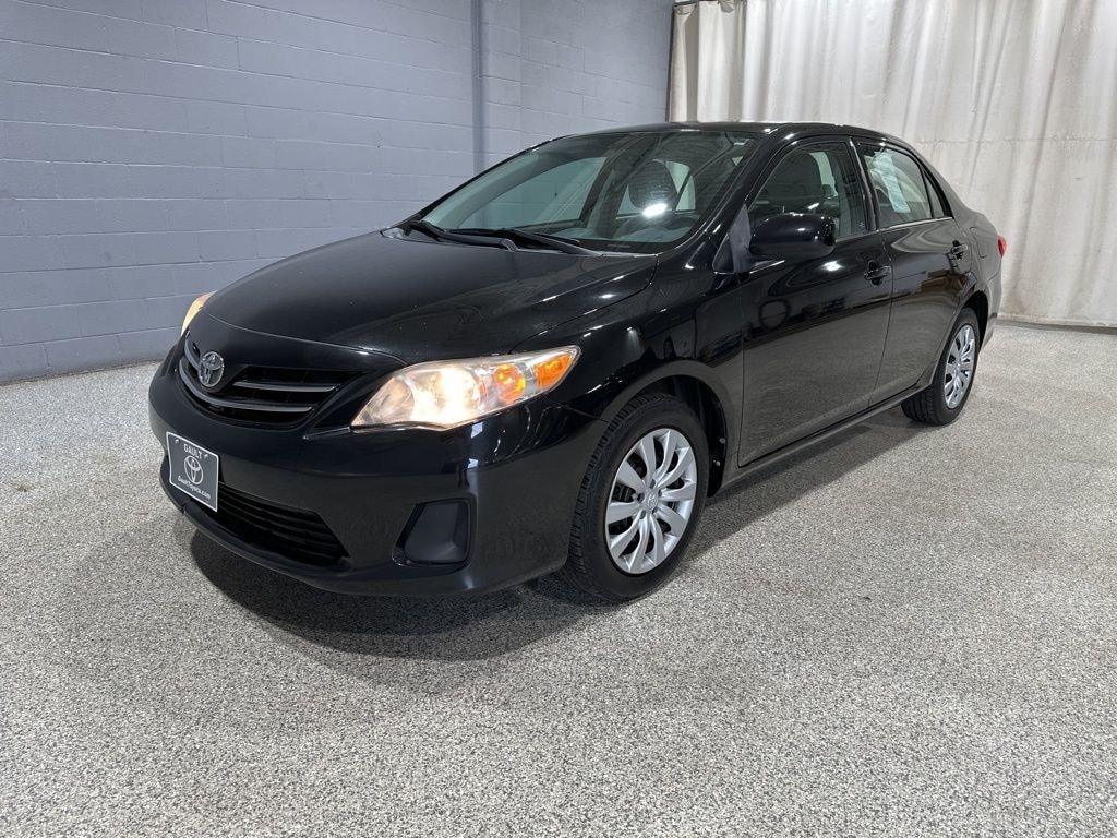 Used 2013 Toyota Corolla LE Sedan