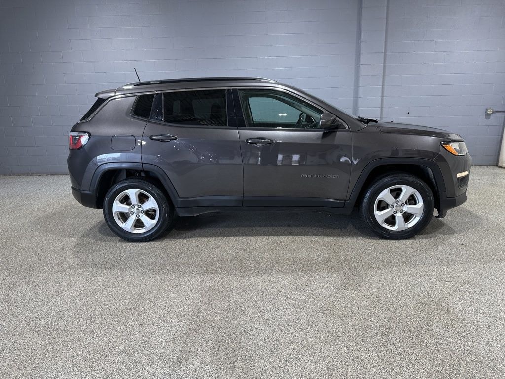Used 2019 Jeep Compass Latitude SUV
