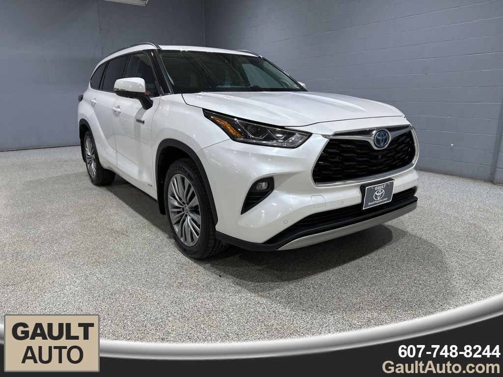 Used 2020 Toyota Highlander Hybrid Platinum SUV