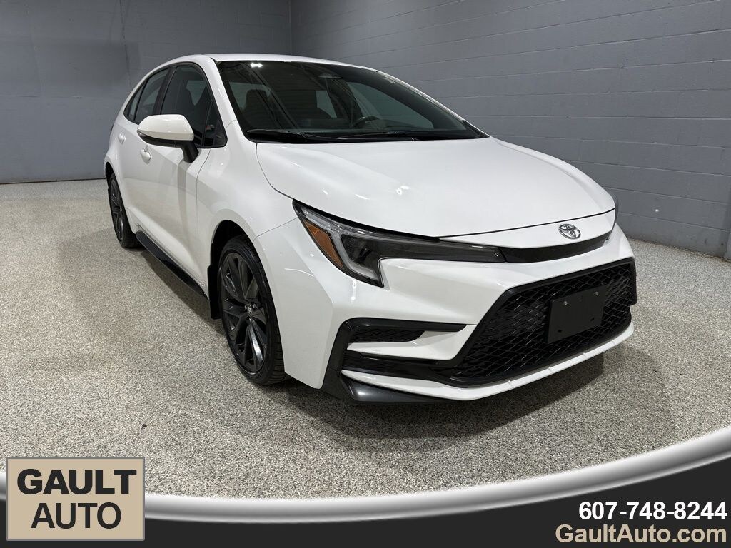 Used 2023 Toyota Corolla SE Sedan