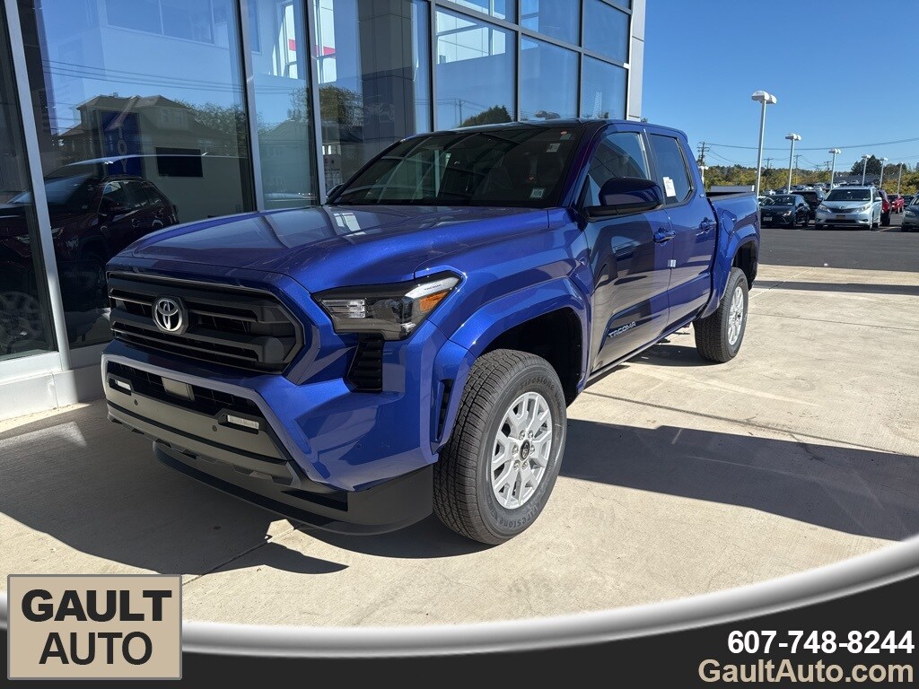 New 2025 Toyota Tacoma SR5 Truck