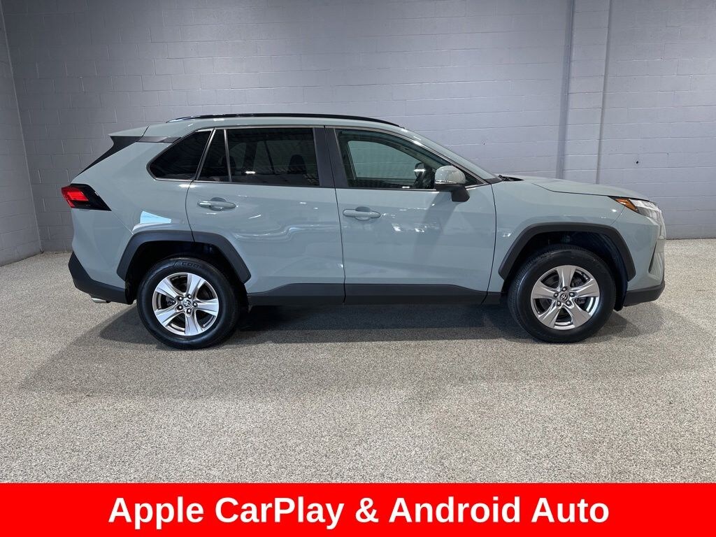 Used 2022 Toyota RAV4 XLE SUV