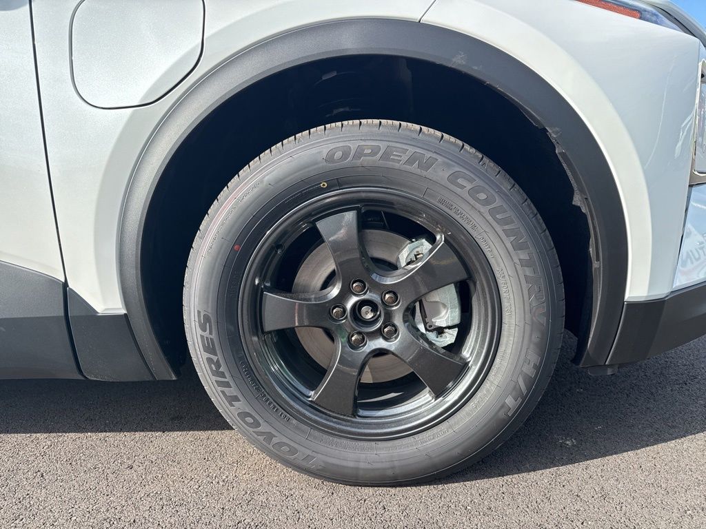 2026 Toyota C-HR SE - Photo 3