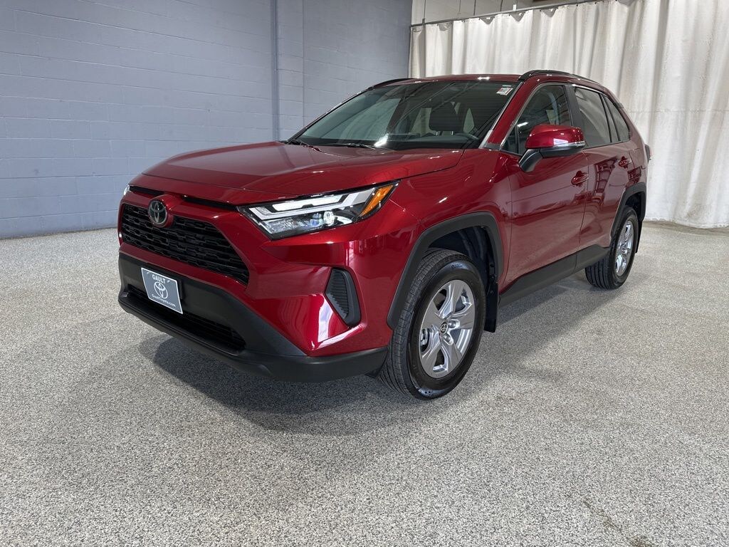 Used 2025 Toyota RAV4 XLE SUV