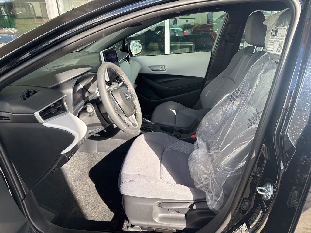 New 2026 Toyota Corolla SE Sedan