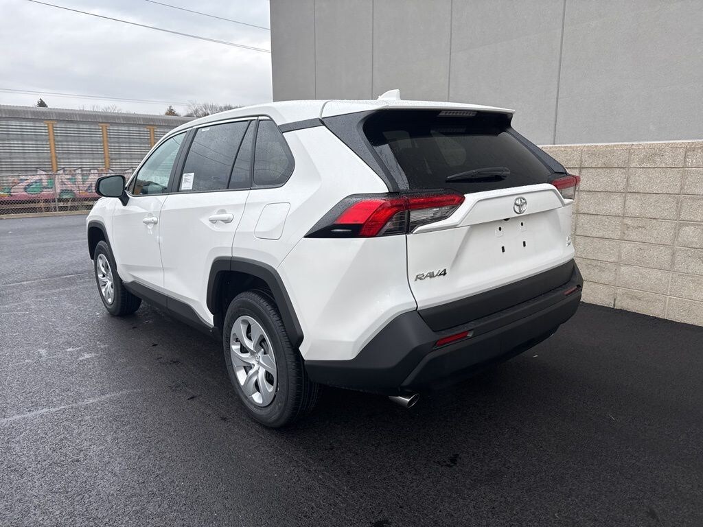 New 2025 Toyota RAV4 LE SUV