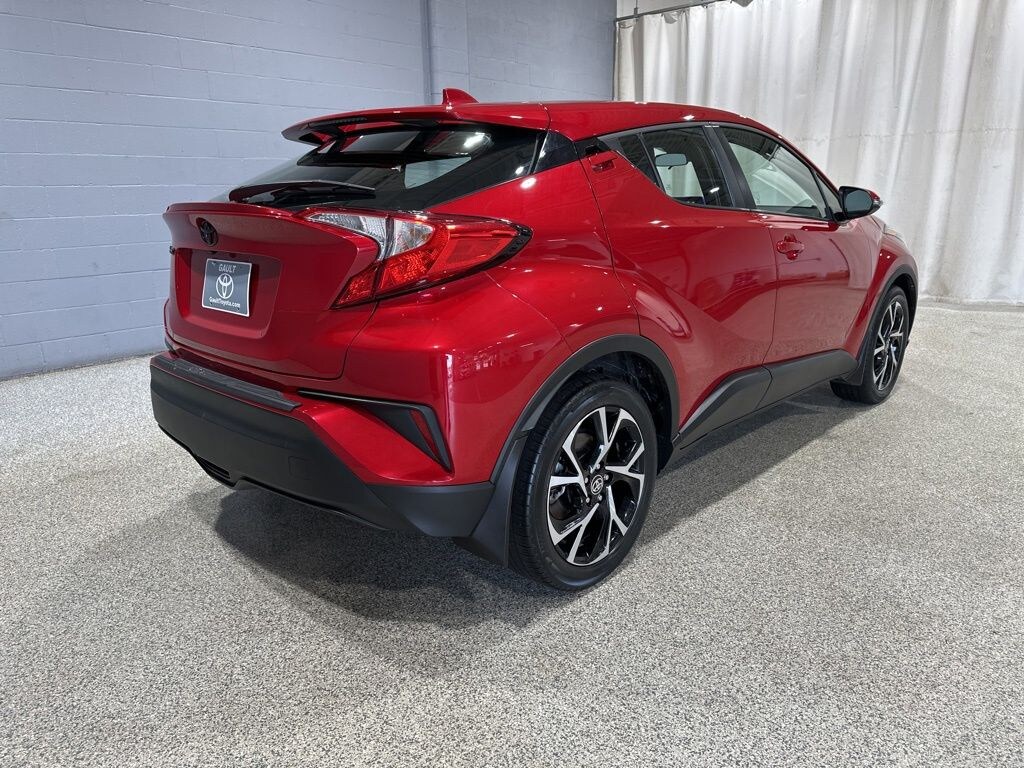 Used 2022 Toyota C-HR XLE SUV