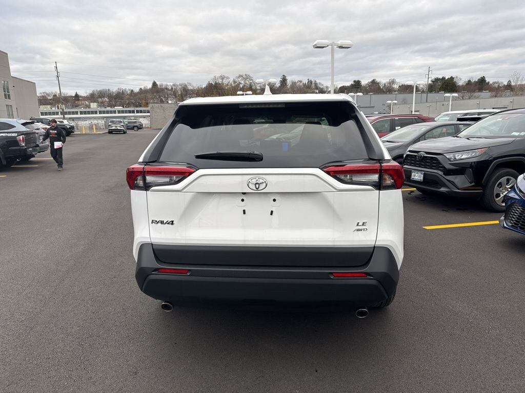 New 2025 Toyota RAV4 LE SUV