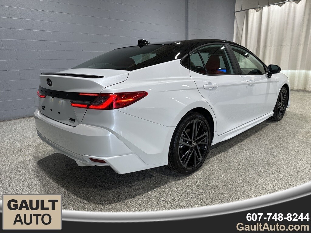 2025 Toyota Camry XSE photo 2