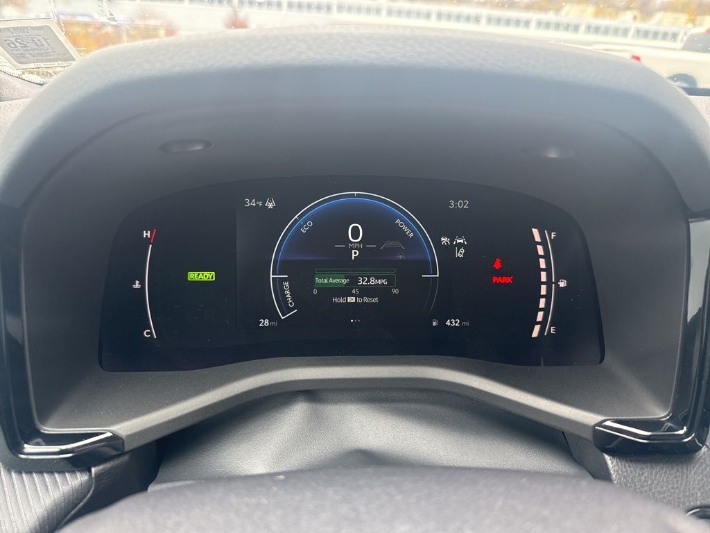 2026 Toyota Camry SE - Photo 11