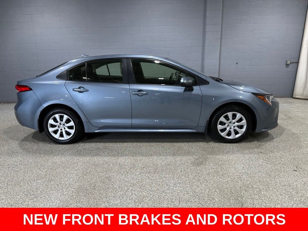 Used 2022 Toyota Corolla LE Sedan