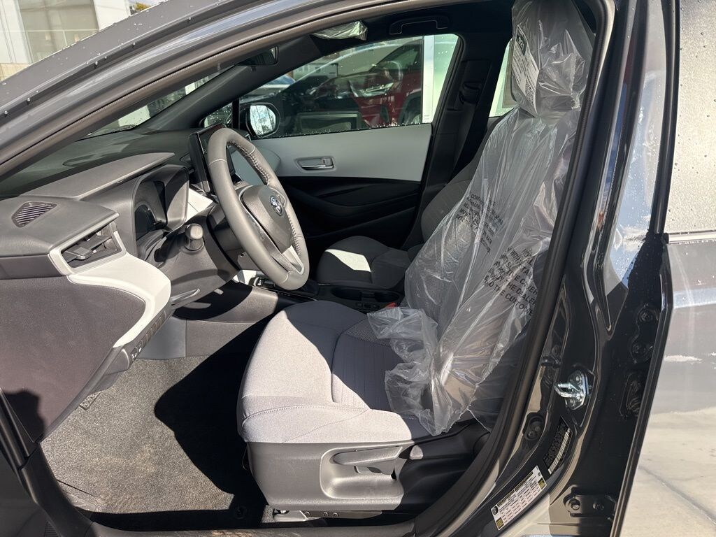 New 2026 Toyota Corolla SE Sedan