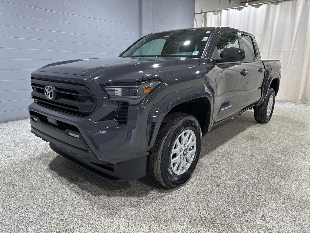 Used 2025 Toyota Tacoma SR5 Truck