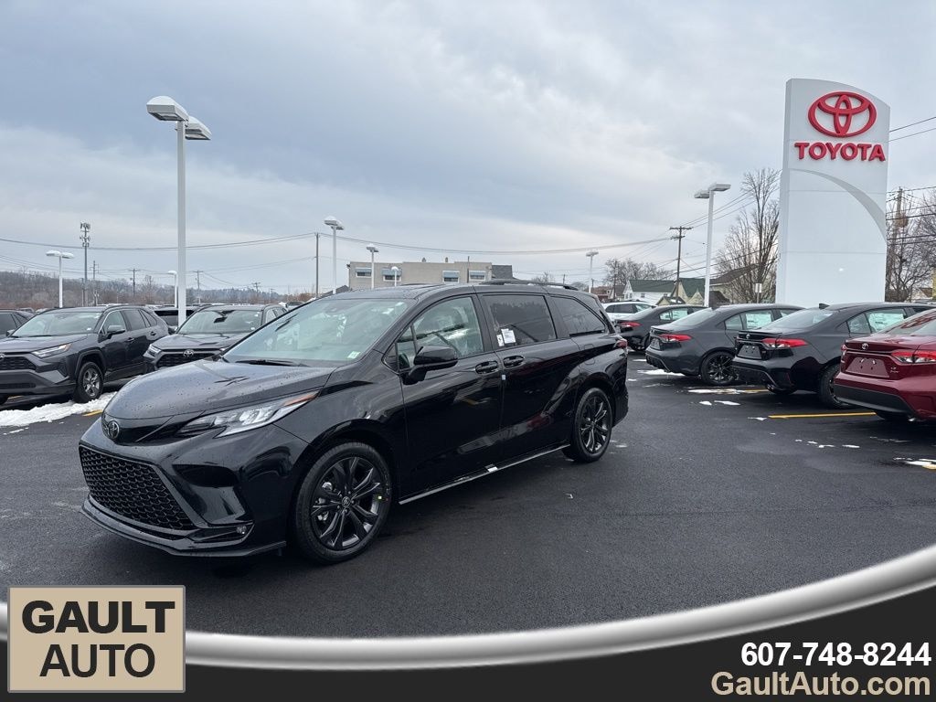 New 2026 Toyota Sienna XSE Minivan/Van
