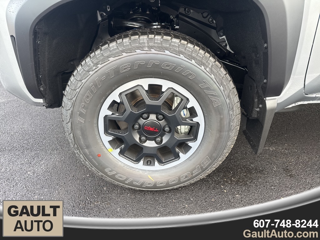 New 2025 Toyota Tacoma TRD Off-Road Truck