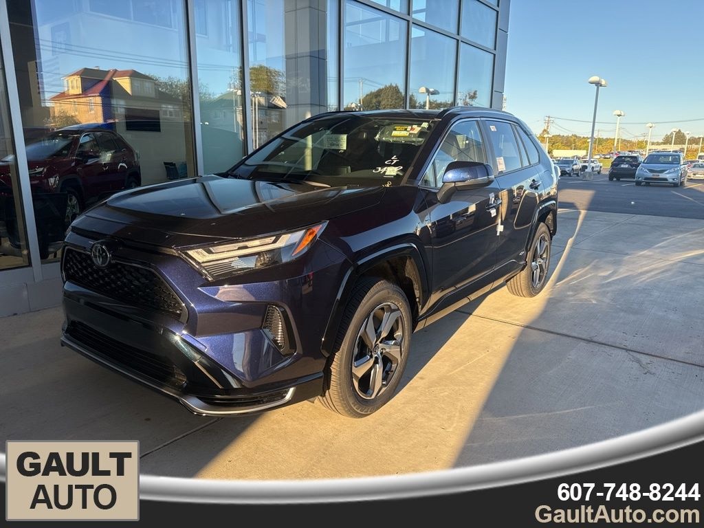 New 2025 Toyota RAV4 Plug-In Hybrid SE SUV
