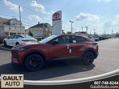 2026 Toyota C-HR SE SUV