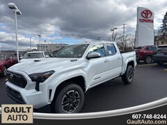2025 Toyota Tacoma Hybrid TRD Sport Truck
