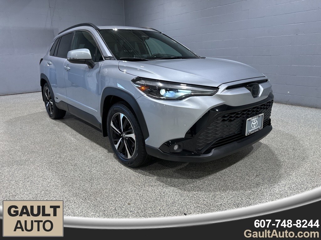 Used 2024 Toyota Corolla Cross Hybrid XSE SUV