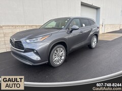 2025 Toyota Highlander Hybrid Platinum SUV