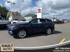 2026 Toyota Highlander Limited SUV