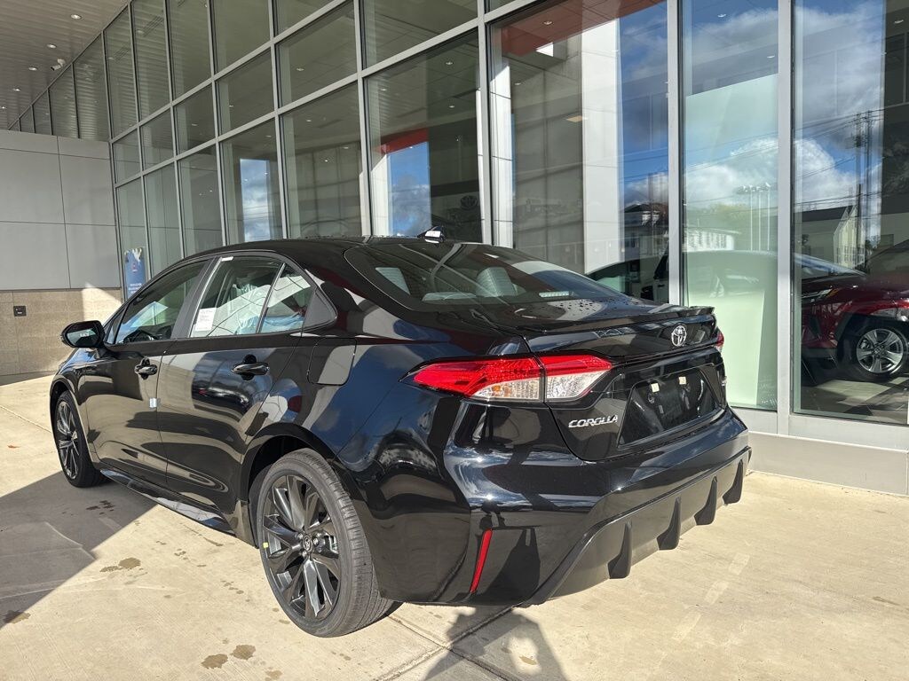 New 2026 Toyota Corolla SE Sedan