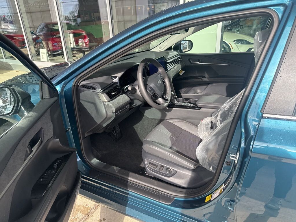 New 2026 Toyota Camry XLE Sedan