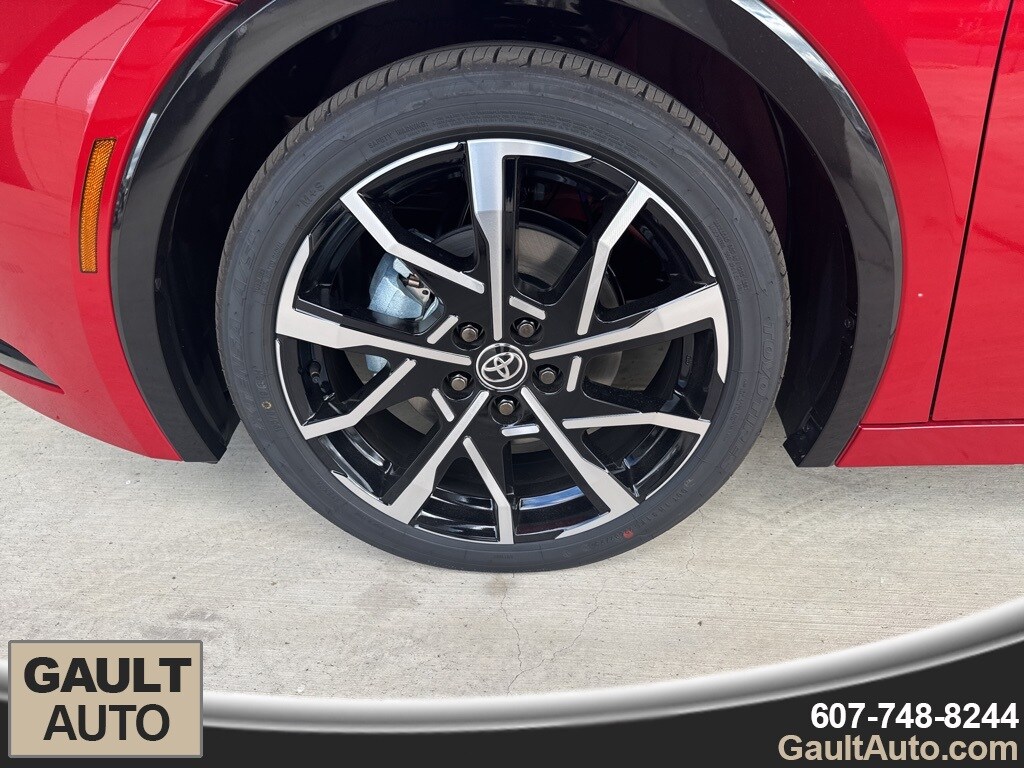 New 2026 Toyota Prius Plug-In Hybrid XSE Hatchback