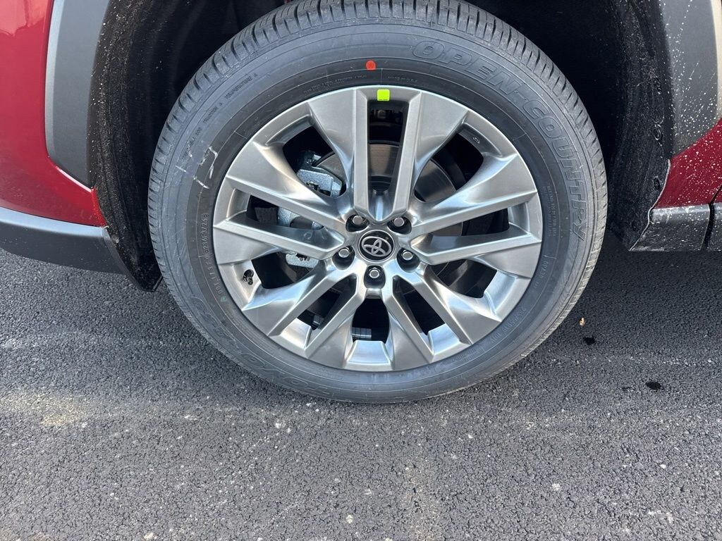 New 2025 Toyota RAV4 Limited SUV