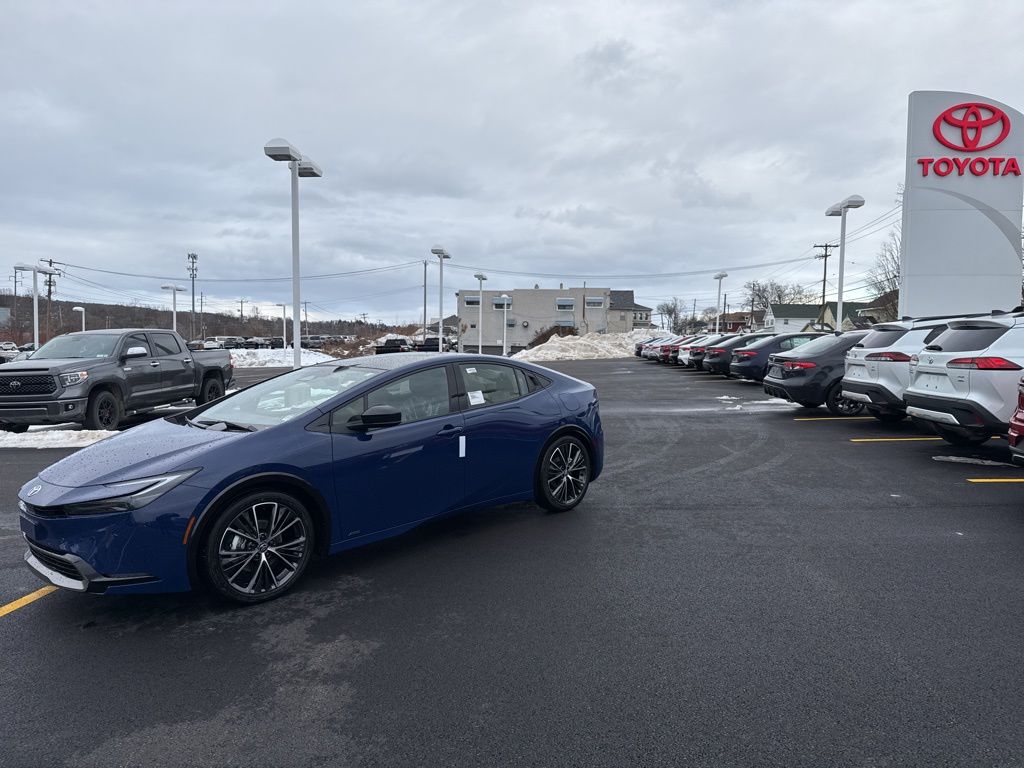 2026 Toyota Prius Limited AWD's photo