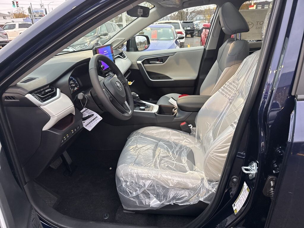 New 2025 Toyota RAV4 Limited SUV