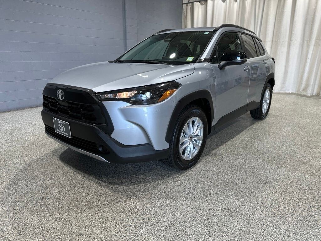 Used 2026 Toyota Corolla Cross LE SUV