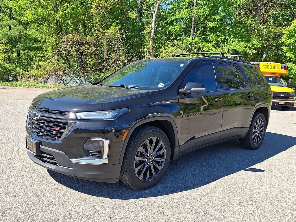 Used 2023 Chevrolet Traverse RS SUV