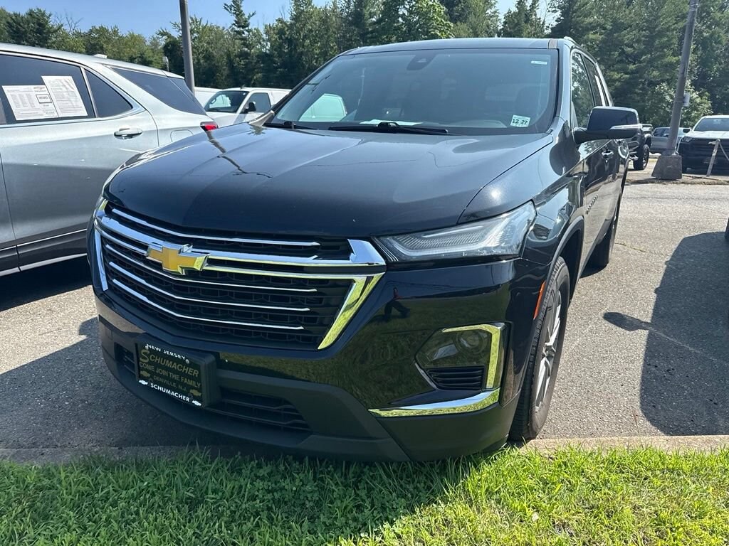Used 2022 Chevrolet Traverse LT Cloth SUV