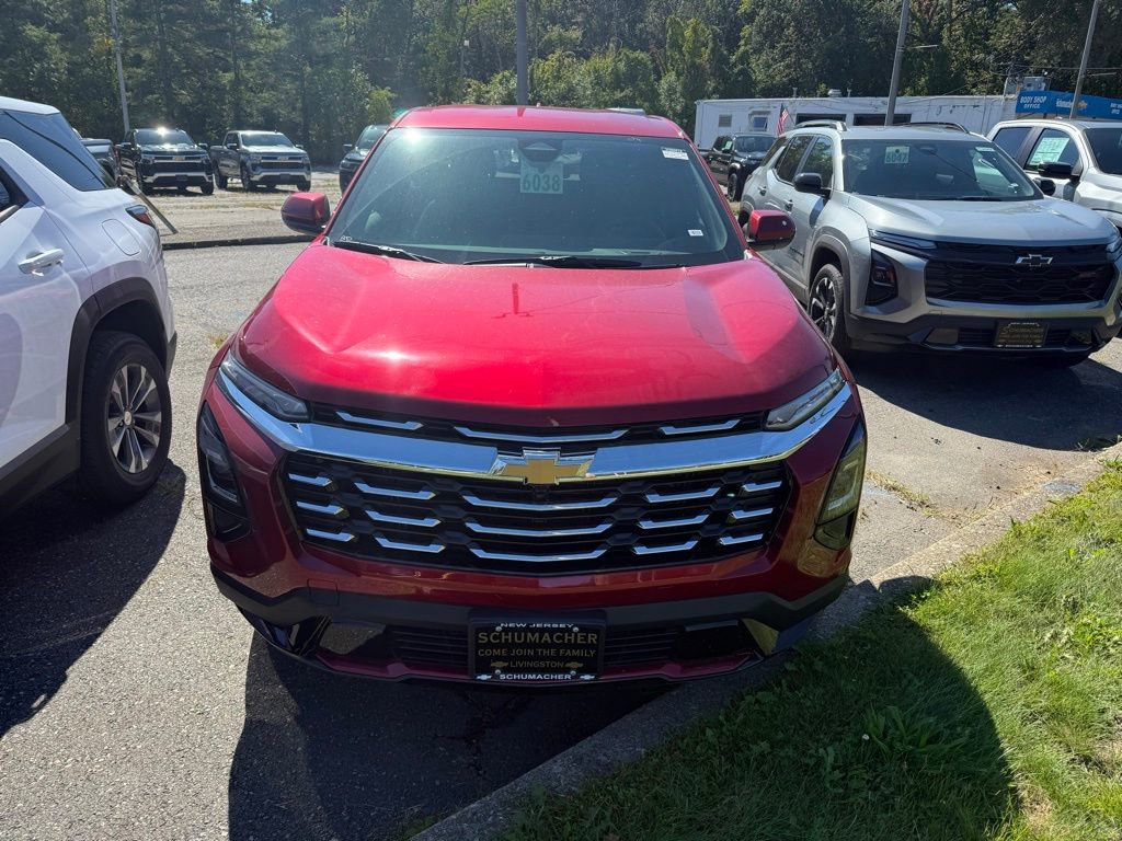 2026 Chevrolet Equinox LT photo 3