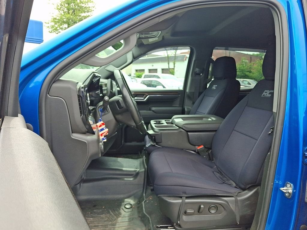 2023 Chevrolet Silverado 1500 RST - Photo 19