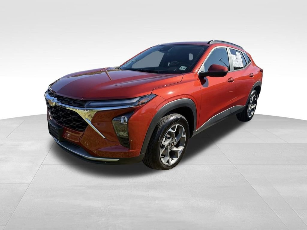 2024 Chevrolet Trax LT's photo