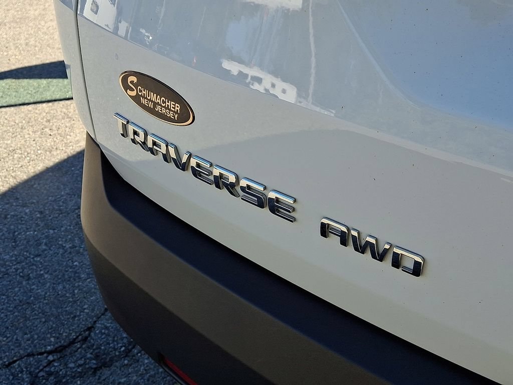 2023 Chevrolet Traverse 1LT - Photo 37