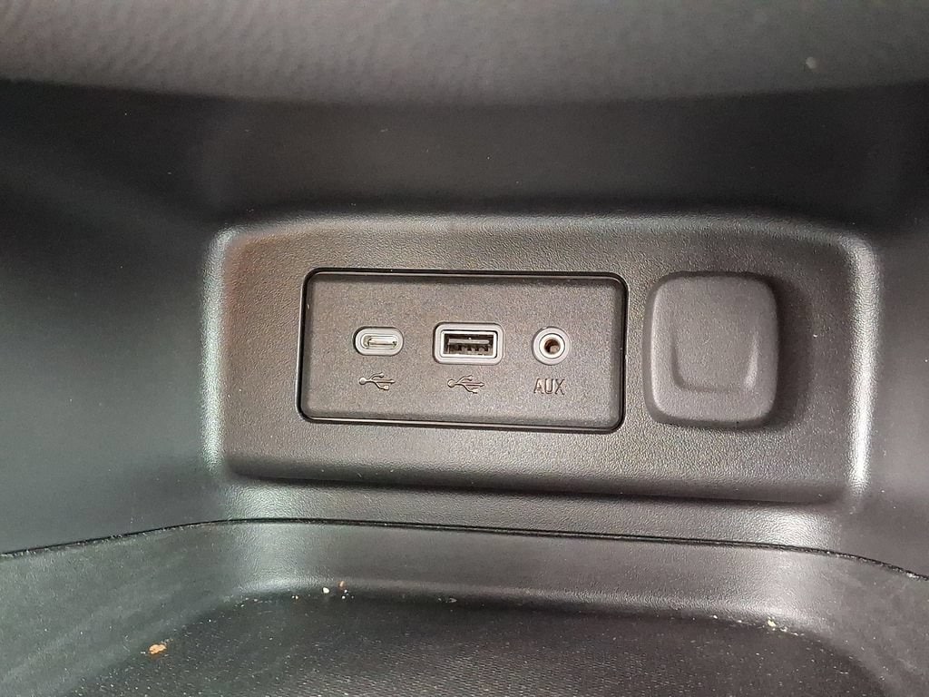 2024 Chevrolet Equinox LT - Photo 28