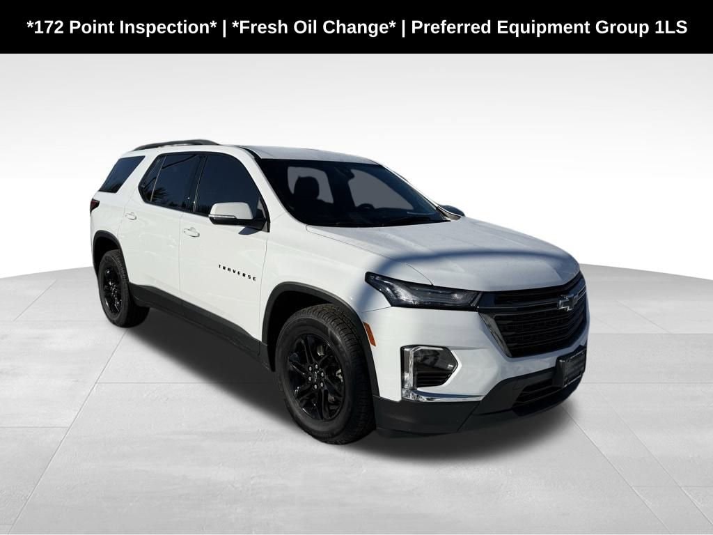 2023 Chevrolet Traverse LS's photo