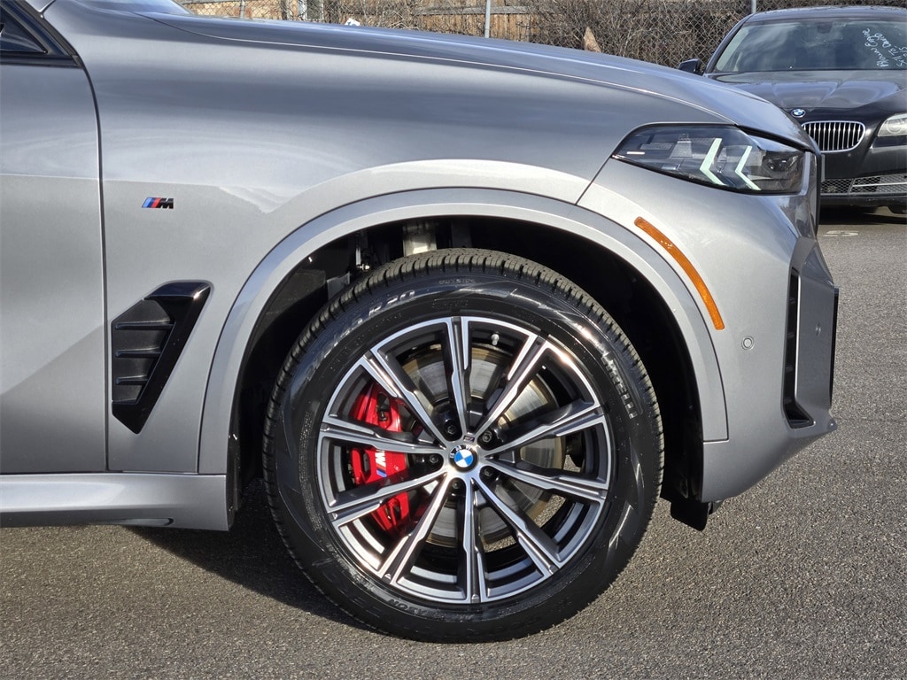 Image of 2025 BMW X5 M60i SUV