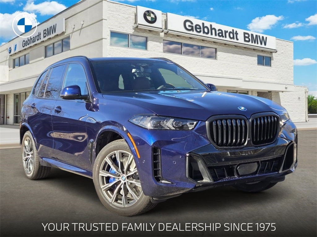 2026 BMW X5 50e's photo