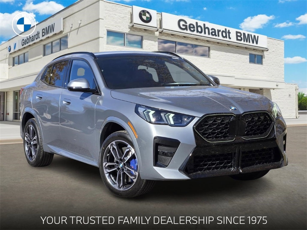 2026 BMW X2 28i's photo