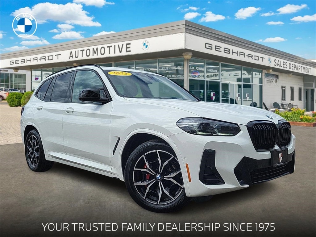 2023 BMW X3 40i's photo